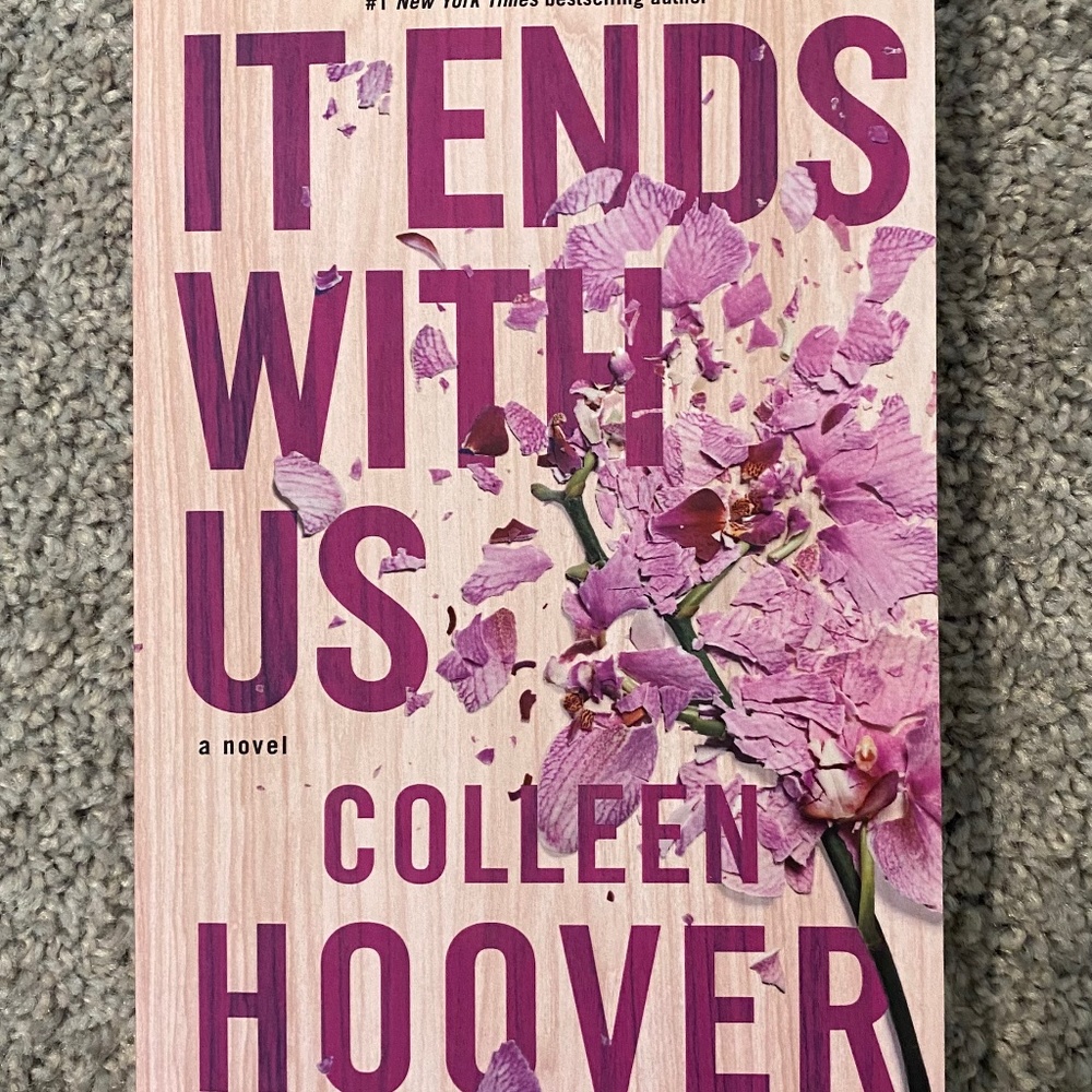 It Ends With Us by Colleen Hoover